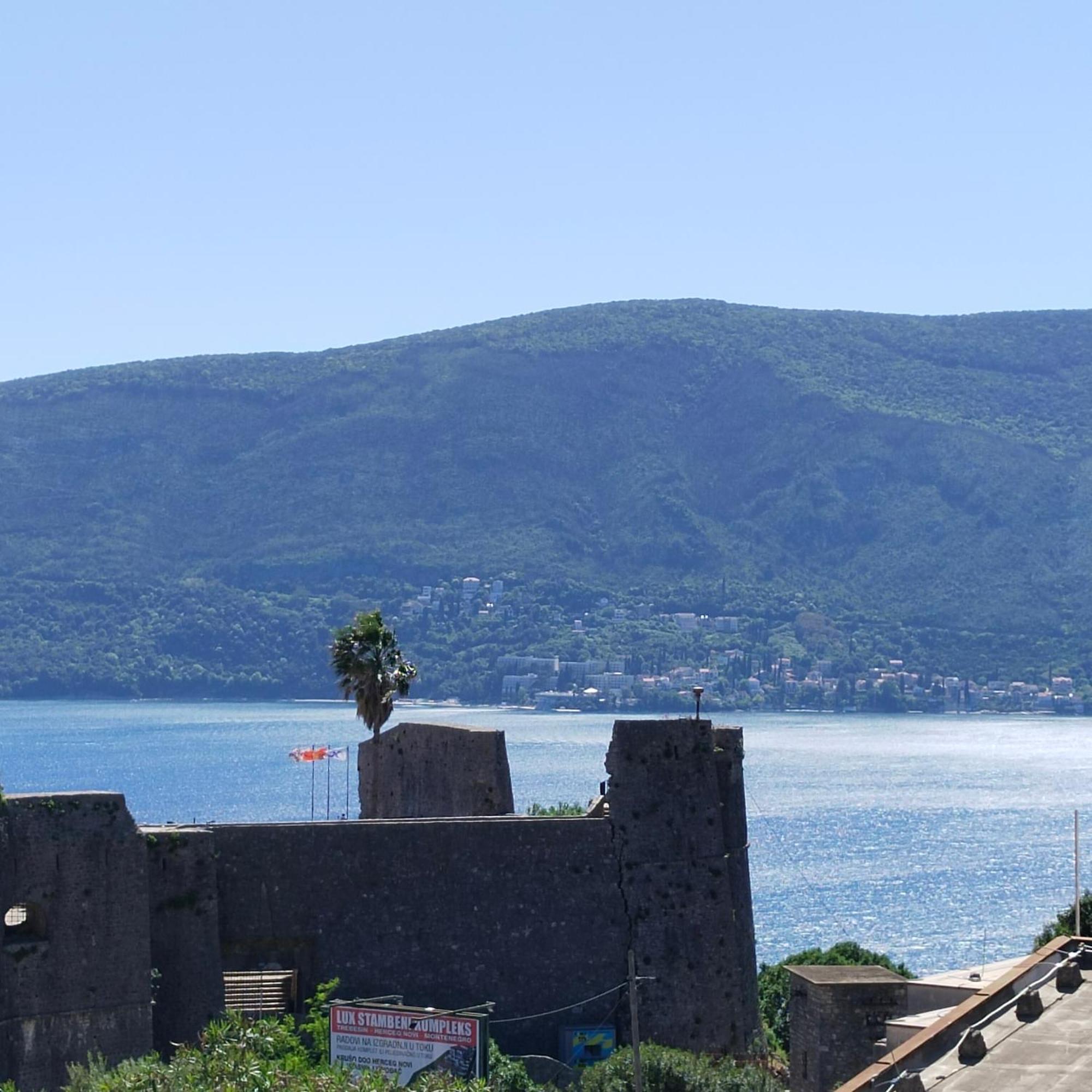 Apartments "Belle Vue" Herceg Novi Ngoại thất bức ảnh