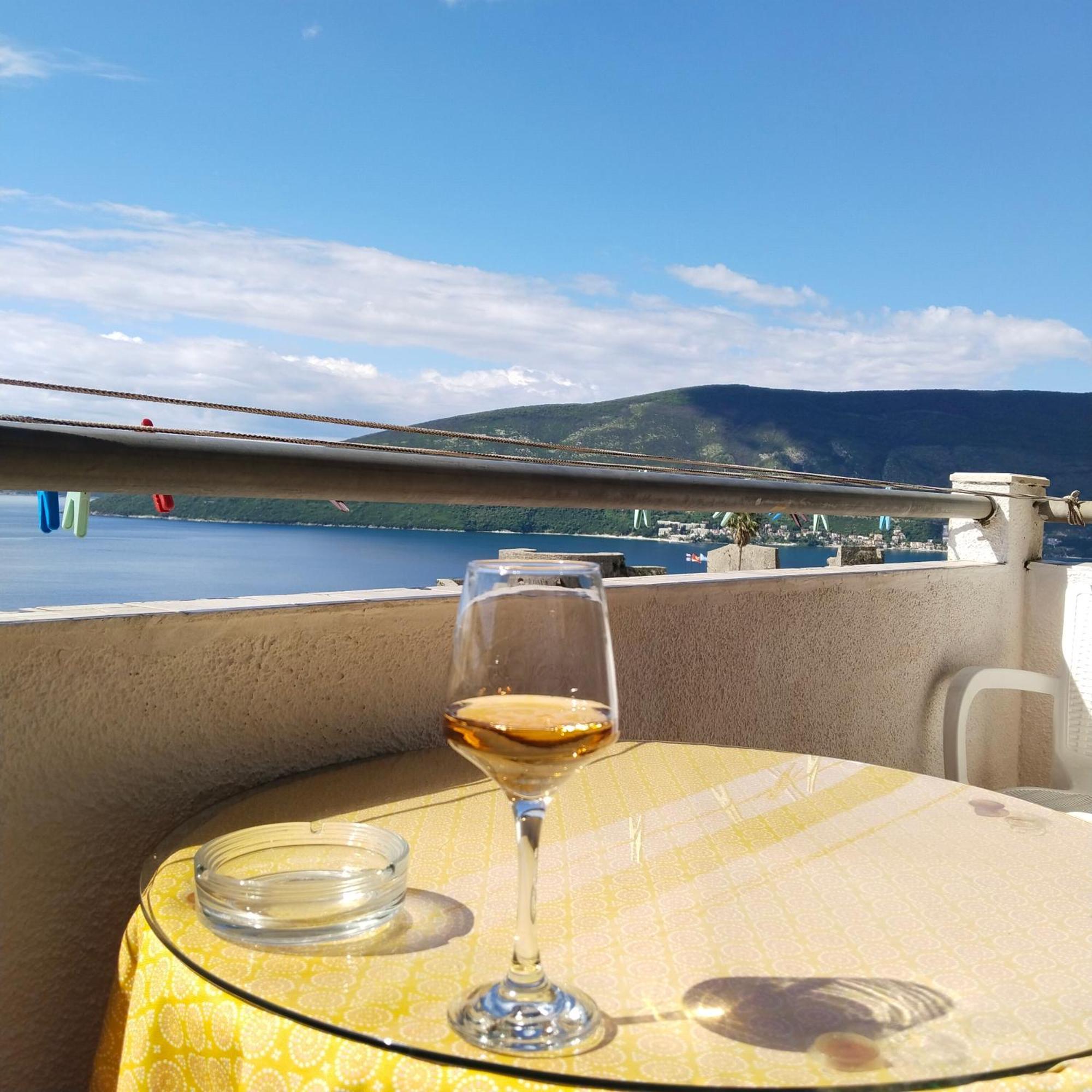 Apartments "Belle Vue" Herceg Novi Ngoại thất bức ảnh